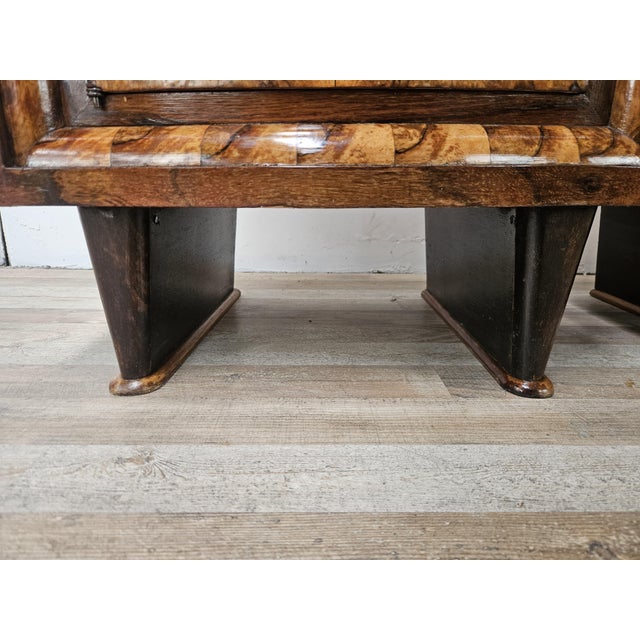 Tuscan Art Deco Bedside Tables in Walnut Burl, 1940, Set of 2 For Sale - Image 15 of 17