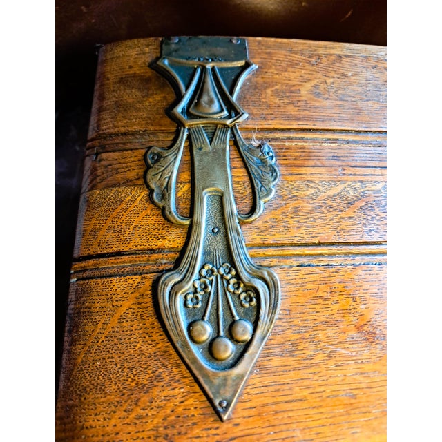 Late 19th Century Arts & Craft Brass and Oak Casket, England For Sale - Image 15 of 16