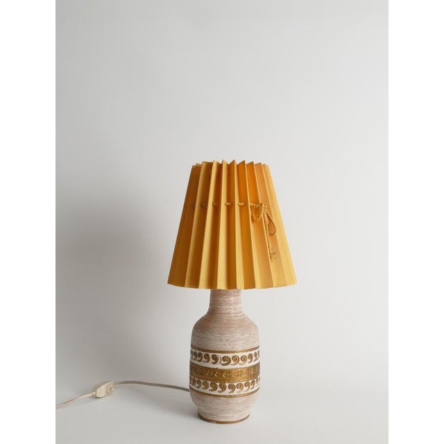 White and Gold Ceramic Table Lamp by Fratelli Fanciulacci, 1970s For Sale - Image 13 of 18