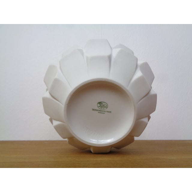 Mid-Century Artichoke Op Art Vase from Hutschenreuther, Germany, 1960s For Sale - Image 10 of 12