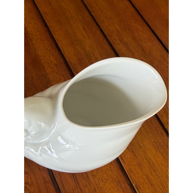 Vintage Hutschenreuther Porcelain Nautilus Shell Sugar Bowl and Creamer Set For Sale In Naples, FL - Image 6 of 11