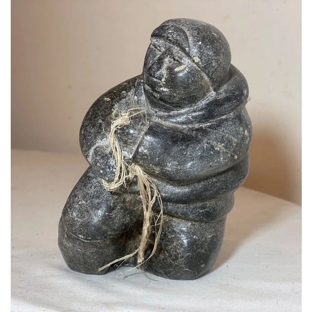 1940s Antique Hand Carved Soapstone Canadian Figural Fisherman Eskimo Sculpture Inuit For Sale - Image 5 of 13