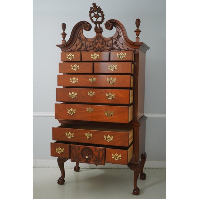 Chippendale Kindel Winterthur Van Pelt Mahogany Highboy For Sale - Image 3 of 12