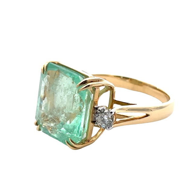 Metal 18k Heavy Yellow Gold Ring With 9.66 Carat GRS Certified Emerald and Diamonds, Size 7.75 For Sale - Image 7 of 9