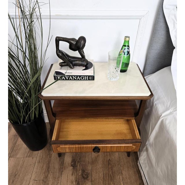 Mid-Century Modern Italian Wood Bedside Tables with Marble Tops, 1950s, Set of 2 For Sale - Image 4 of 10