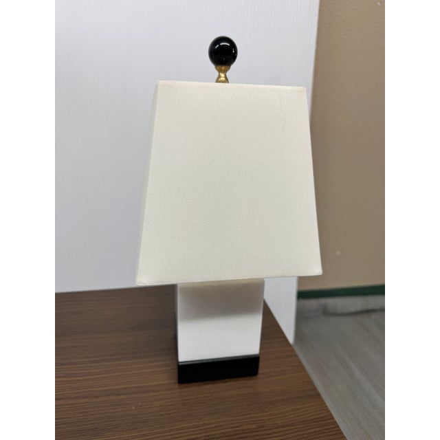 Contemporary Contemporary Quartz + Marble Petite Table Lamps, Pair For Sale - Image 3 of 15