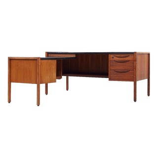 Jens Risom Mid Century Walnut Corner Desk With Left Return For Sale