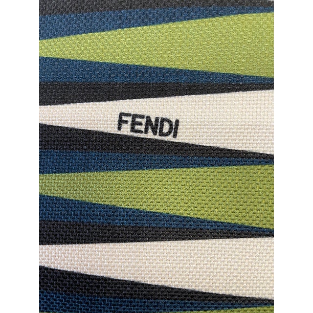 Gorgeous- Unused and in perfect condition. No stains or damage. Perfect and chic! 212x146 cm