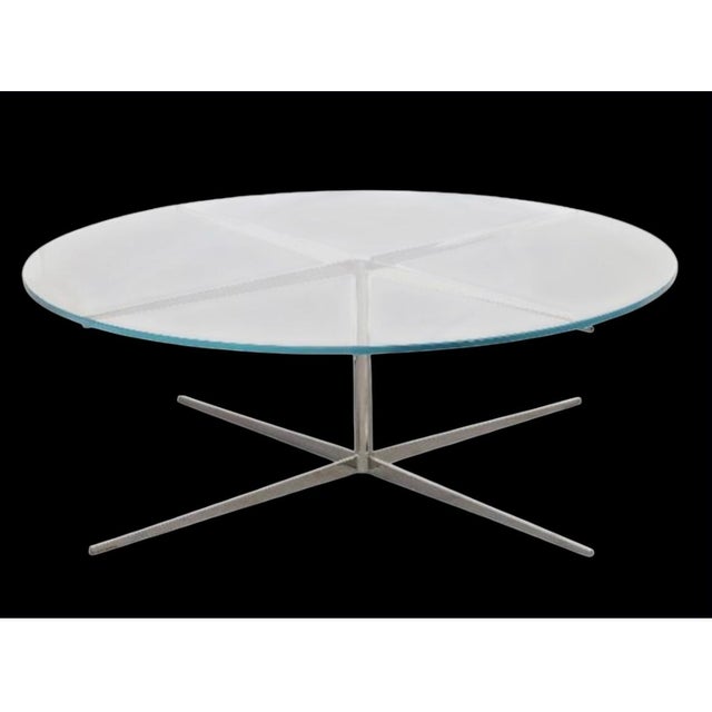 Beautiful centerpiece to any room minimalist steel base with 3/4 inch glass top .amazing