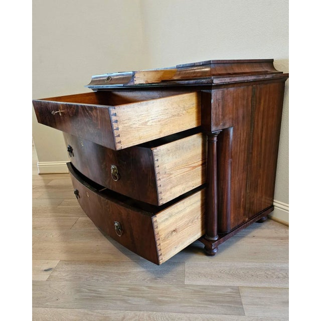 Early 19th Century Biedermeier Period Flame Mahogany Chest of Drawers For Sale - Image 9 of 13