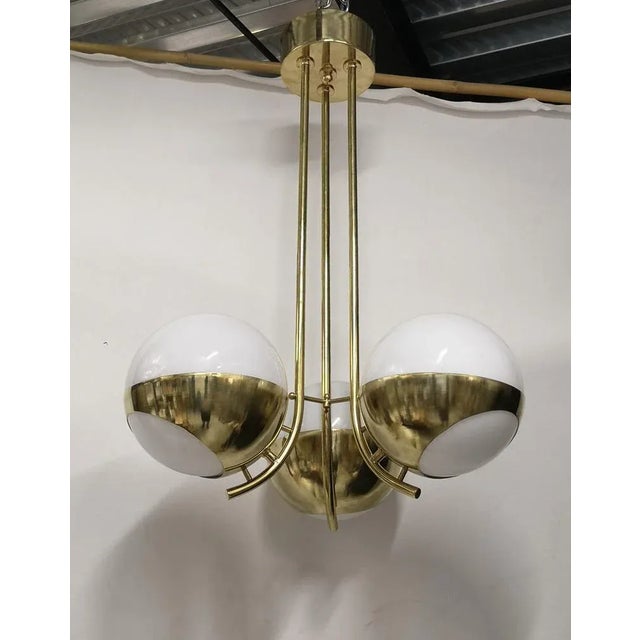 Round Murano Glass and Brass Chandelier, 2000s For Sale - Image 6 of 10