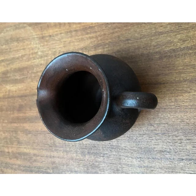 Brown Mid-Century Minimalist Jug Vase from Hartwig Heyne Hoy Pottery, Germany, 1960s For Sale - Image 8 of 13