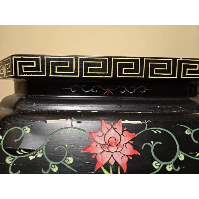 Pair of Vintage Chinese Black Lacquer Hand-Painted Stools or Side Tables For Sale In Baltimore - Image 6 of 12