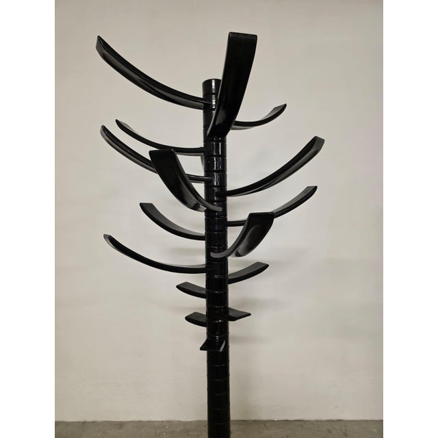 Renna coat rack produced by Gavina Designed by Bruce Tippett in 1965. Reinforced and painted ABS frame. The upper part is...