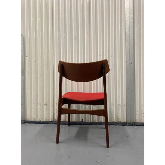 1960s Teak Dining Chair in the Style of Erik Buch for Funder-Schmidt & Madsen, Odense For Sale - Image 4 of 10