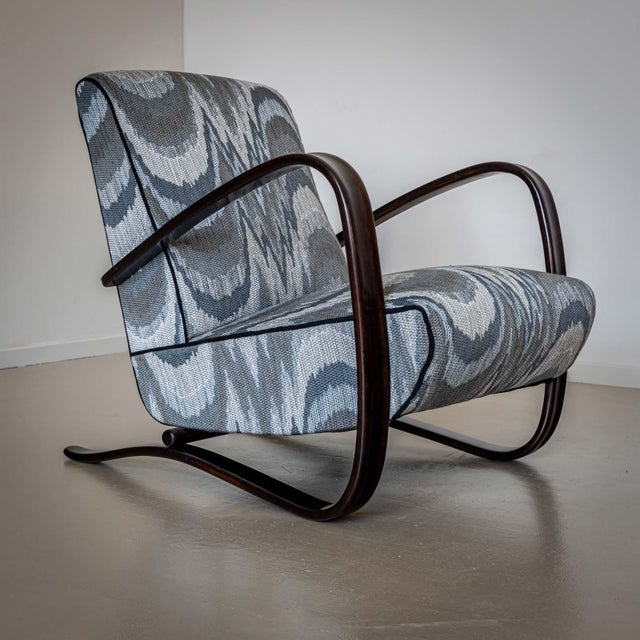 Pair of H-269 Lounge Chairs by Jindřich Halabala, Czech Republic 1930s For Sale - Image 9 of 18