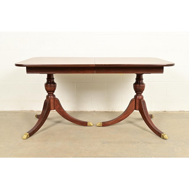 English Baker Furniture Style Georgian Mahogany Double Pedestal Extension Dining Table, Newly Refinished For Sale - Image 3 of 18