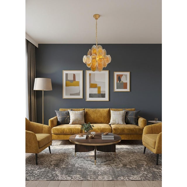 Italian Murano chandelier in Vistosi style. The chandelier has 36 fantastic 36 transparent discs with a central amber spot...
