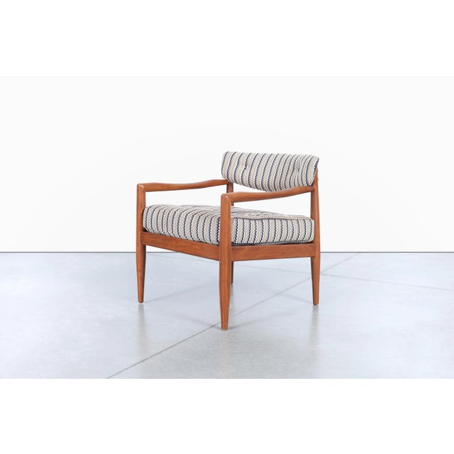 Mid-Century Modern Walnut Lounge Chairs by Adrian Pearsall for Craft Associates, 1960s For Sale In Los Angeles - Image 6 of 12