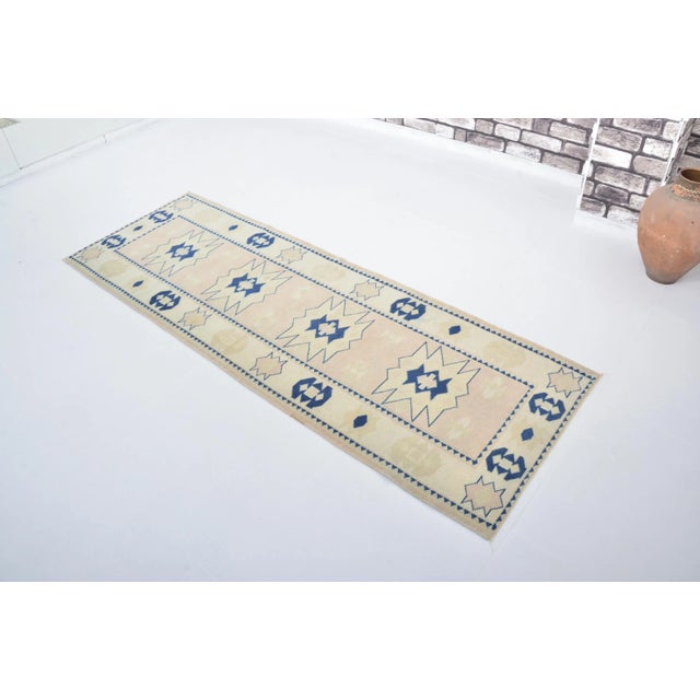 1960s 1960s Turkish Home Decor Faded Runner Carpet For Sale - Image 5 of 11