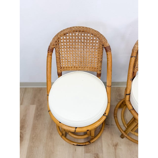 Beige Vintage Coastal Hollywood Regency Caned Rattan Swivel Barstools Counter Height For Sale - Image 8 of 13