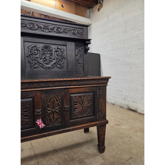 Unique 19th Century Oak Carved English Sideboard/Buffet With Tall Back For Sale In Atlanta - Image 6 of 11