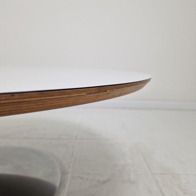 Wood Circle Coffee Table by Pierre Paulin for Artifort, 1960s For Sale - Image 7 of 17