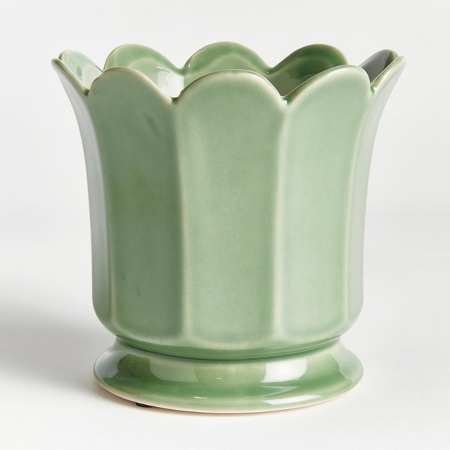 Kenneth Ludwig Chicago Maline Footed Pot Small For Sale - Image 4 of 4