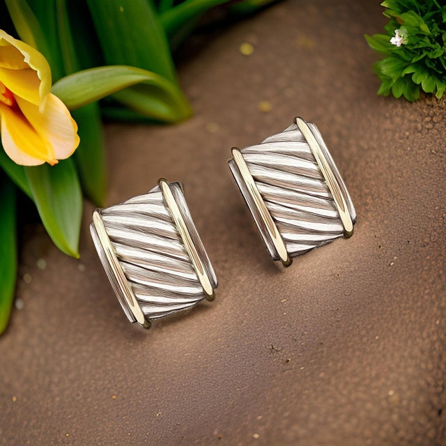 Traditional 1990s Pair of David Yurman Authentic Estate Earrings 14k Gold + Silver For Sale - Image 3 of 13