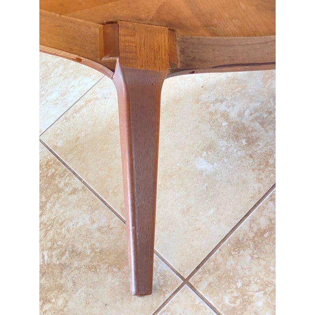 Late 20th Century Vintage Altavista Lane 99703, Alta Vista Round