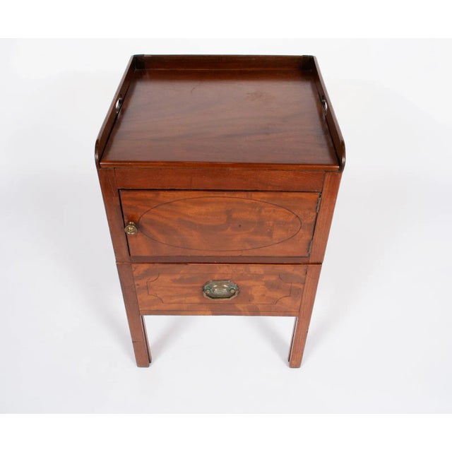 18th Century George III Mahogany Commode Made in England For Sale - Image 4 of 6