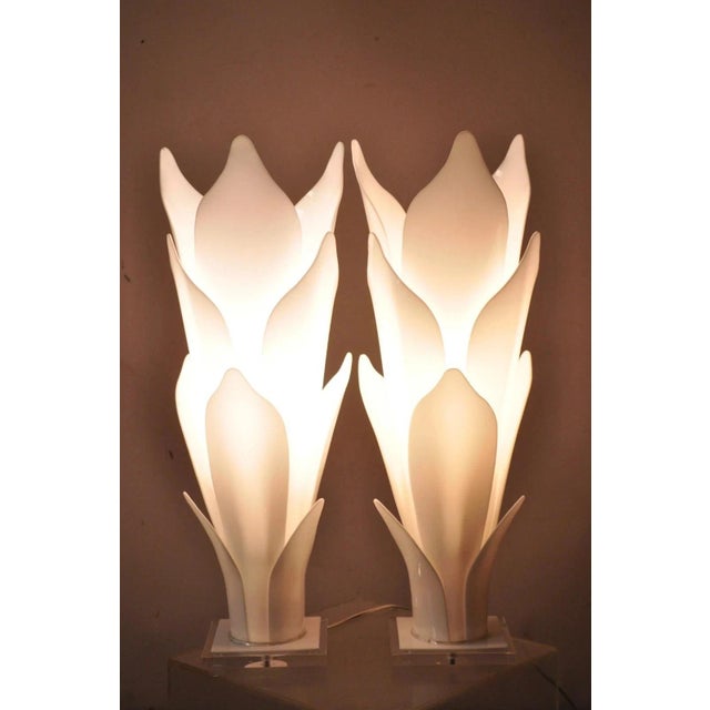 Mid 20th Century Rougier White Acrylic Lucite Tulip Flower Leaf Mid Century Table Lamps - A Pair For Sale - Image 12 of 12