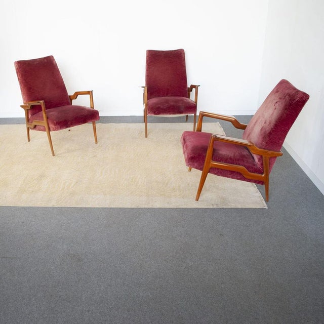 Brown Armchairs in Curved Wood with Burgundy Velvet Upholstery by Osvaldo Borsani, 1960s, Set of 3 For Sale - Image 8 of 9