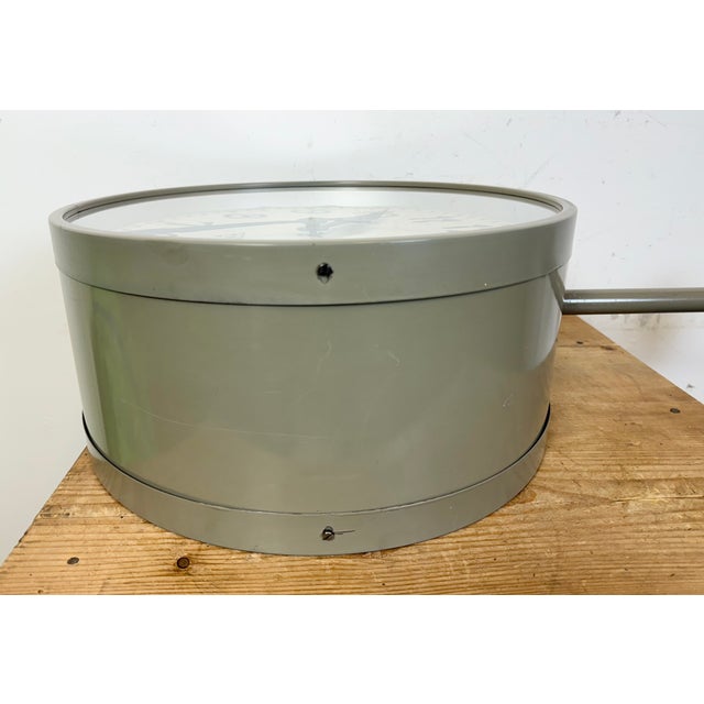 Large Industrial Double Sided Railway Clock from Pragotron, 1960s For Sale - Image 18 of 18