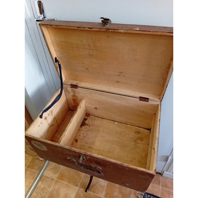 Vintage French Wooden Storage Box, 1930s For Sale - Image 3 of 4