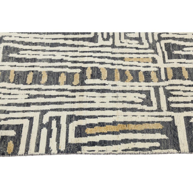 2020s Modern Geometric Wool Area Rug - Abstract Maze Pattern in Charcoal and Cream For Sale - Image 5 of 11