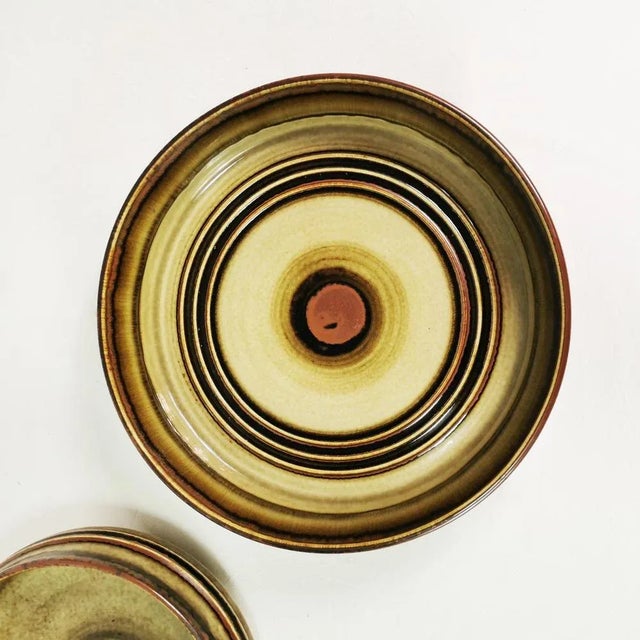 Swedish Ceramic Bowls from Rostrand, 1960s, Set of 2 For Sale - Image 6 of 10