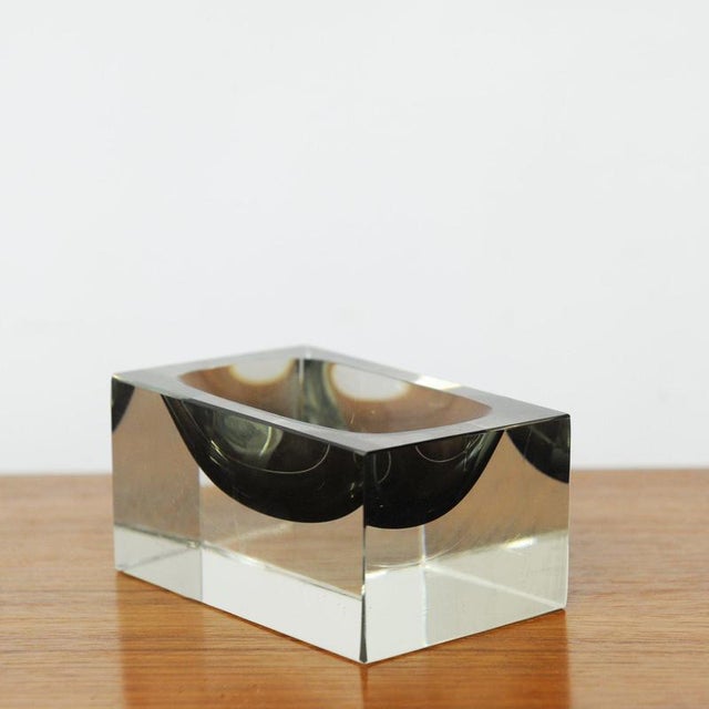 Italian Grey Glass Ashtray attributed to Flavio Poli for Seguso, 1960s For Sale - Image 3 of 10
