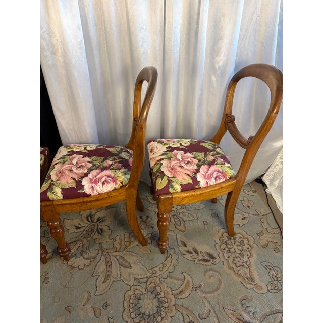Victorian Mahogany Balloon Back Dining Chairs, Set of 4 – Floral Upholstery For Sale - Image 12 of 16