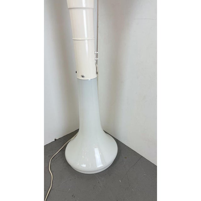 White Birillo Murano Floor Lamp, 1970s For Sale - Image 8 of 15