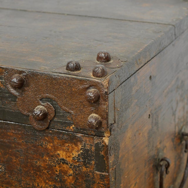 Brown Antique Japanese Wooden Chest, 1890 For Sale - Image 8 of 17