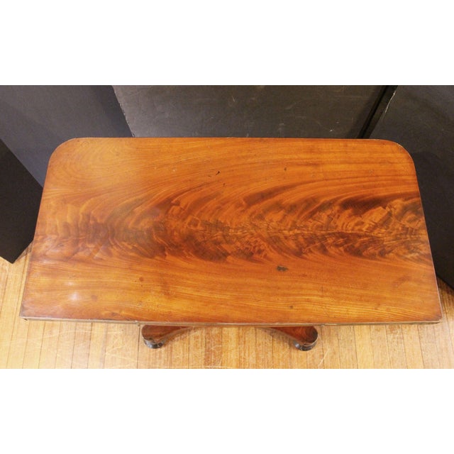 Circa 1835 William IV period games table, English. Designed as a side console table when not in use for gaming. Flame...