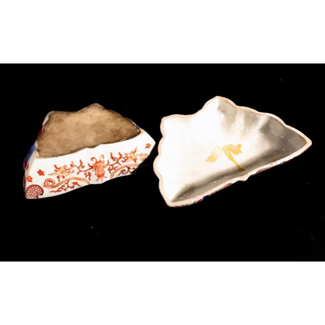 Japanese Porcelain Large Box in the Form of a Butterfly For Sale In Philadelphia - Image 6 of 6