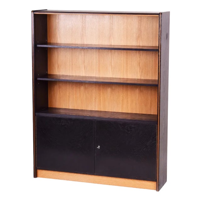 Mid-Century Display Cabinet in Oak, 1950s For Sale