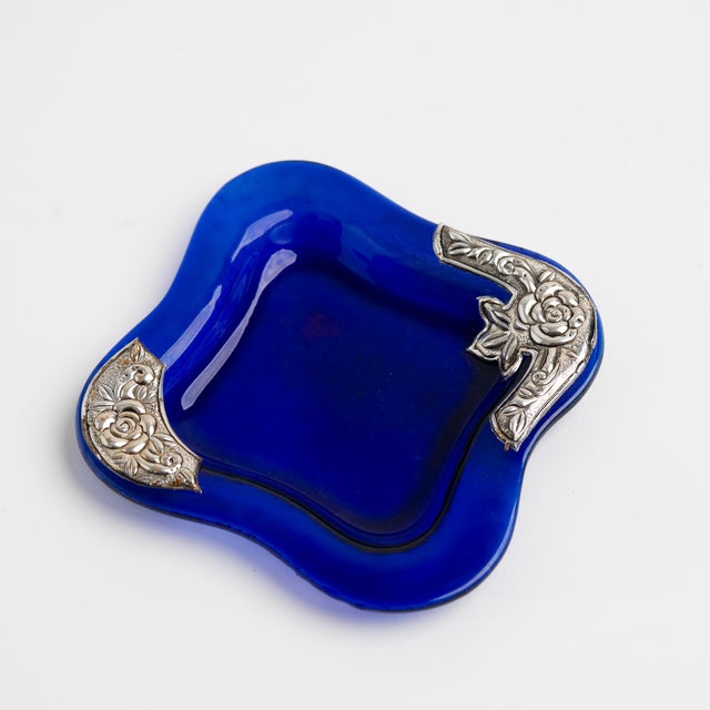 Metal Vintage Cobalt Blue Glass Catchalls With Silver Overlay - Set of 2 For Sale - Image 7 of 12