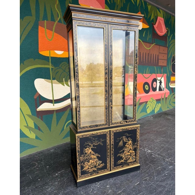 Drexel Et Cetera line, known for its black lacquer finish with chinoiserie motifs throughout, is a great blend of styles...