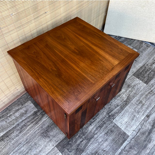 Lane Furniture Mid-Century Modern Brutalist-Inspired Side Table by Lane Furniture. Early 1970s For Sale - Image 4 of 18