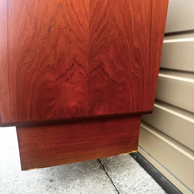 Mid Century Modern Teak Credenza For Sale - Image 11 of 12
