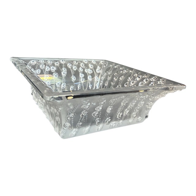 1930s Lalique "Roses" Square Bowl, Featuring a Frosted Crystal Exterior Adorned With a Detailed Relief Pattern of Rose Blossoms and Trellises. For Sale