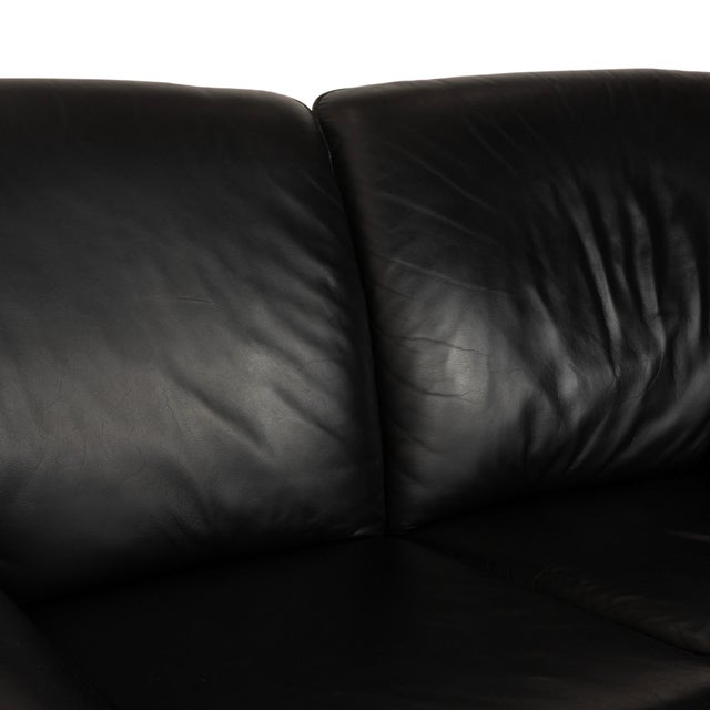 Leather Two-Seater Black Sofa from Laauser For Sale - Image 6 of 14
